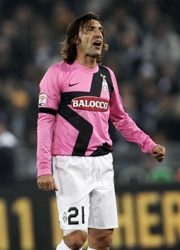 铜梁龙李镇全谈冲超：有这么多人支持我们，为什么不能冲超？（李镇全：有这么多人支持，铜梁龙为何不能冲超？）