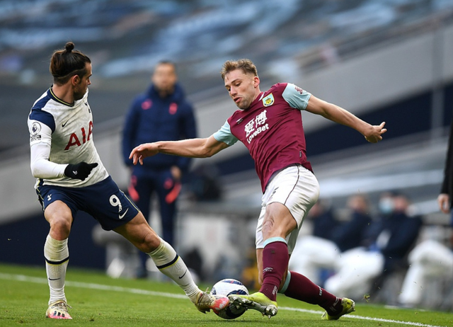 凯恩73场德甲比赛进75球，比同期进球数第二的吉拉西多21球（凯恩德甲73战75球，同期领先吉拉西21球）