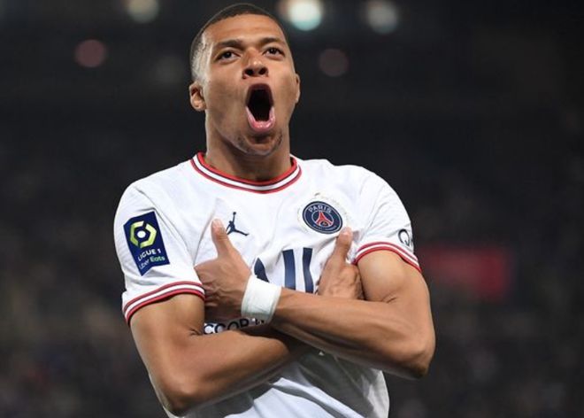 巴尔泰萨吉：本来没想罚任意球，但科拉迪教练鼓励我去罚