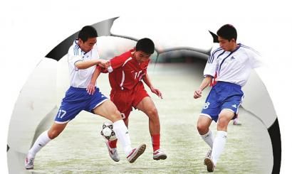 得分机器！里夫斯狂砍44+11大号两双，湖人力克猛龙（里夫斯火力全开轰下44分11助攻，湖人击退猛龙）