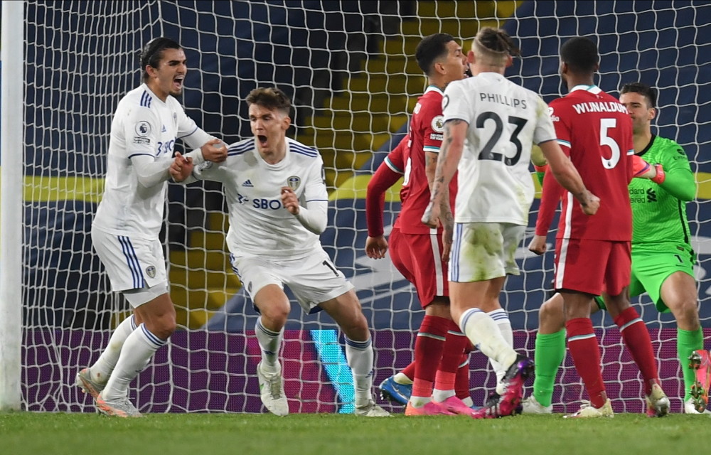 诺伊尔：我们一直在优化战术；对阵大巴黎会是五五开的比赛（诺伊尔：战术持续优化；战巴黎圣日耳曼胜负各半）