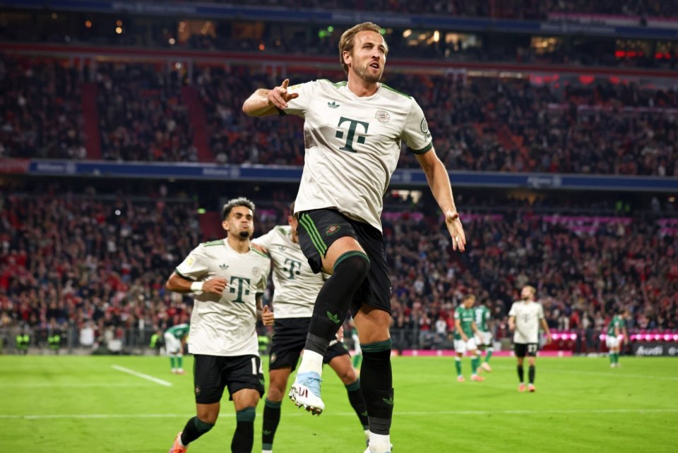 澳超战报：多布森、贝尔通切洛破门，喷气机2-0轻取悉尼（澳超快报：多布森、贝尔通切洛建功，喷气机2-0零封悉尼）