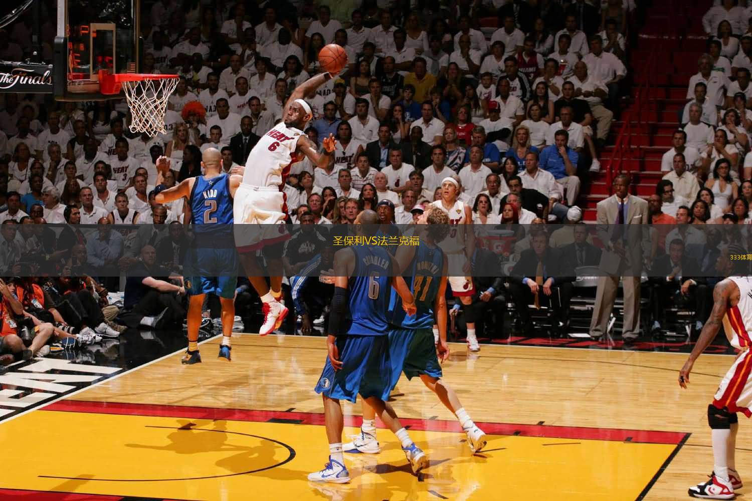 女足热身两连败！马德兴：若主教练不下课，明年亚洲杯或惨败（女足热身两连败，马德兴直言：若不换帅，明年亚洲杯恐遭惨败）