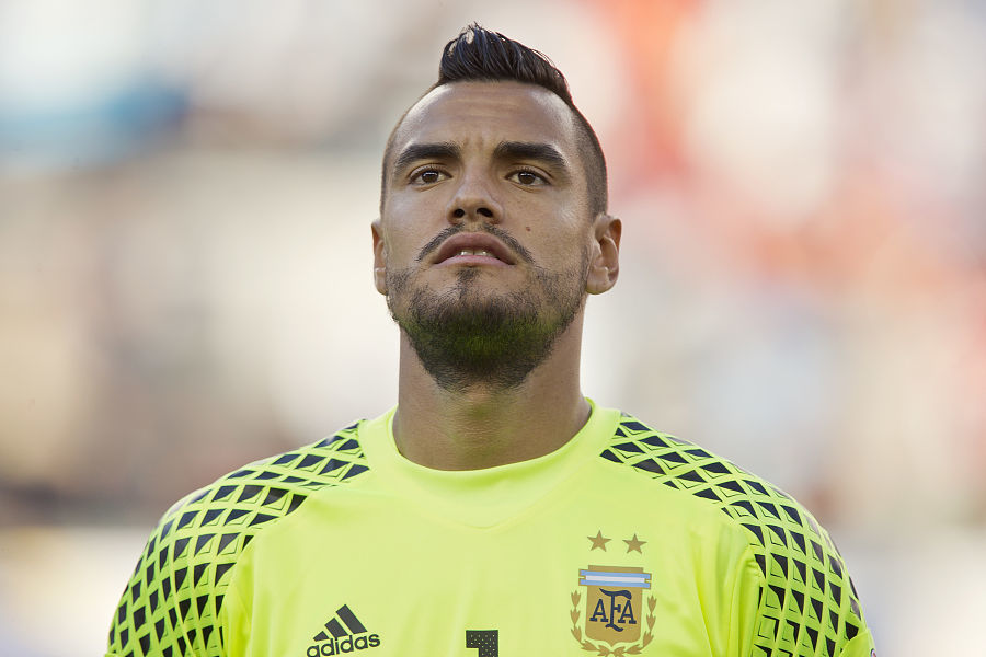 里夫斯：背靠背作战我们很晚才到达，我开局打得真的很差（里夫斯谈背靠背：我们抵达太晚，自己开局表现糟糕）