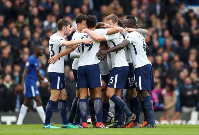 阿隆索：拉莫斯对我影响很大；很意外阿扎尔在皇马没有成功（阿隆索：拉莫斯对我的影响深远；惊讶阿扎尔未在皇马取得成功）